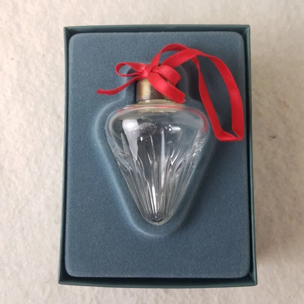Lenox Crystal Starlight Christmas‎ Ornament in Original Box 1989 silver collar